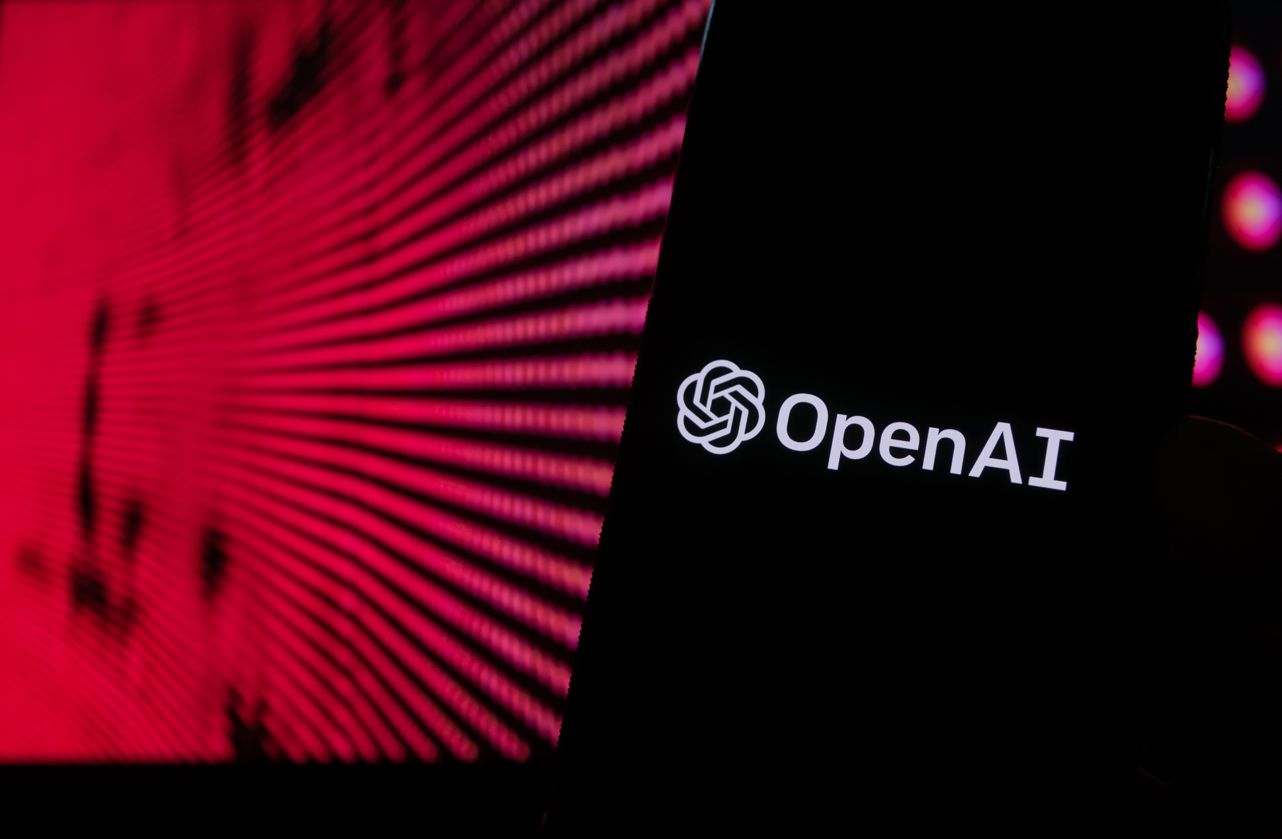 OpenAI lança IA para advogados e mira os maiores escritórios dos EUA em nova disputa com a Anthropic