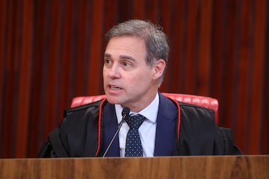 André Mendonça vota a favor de Deltan Dallagnol após maioria por suspensão da campanha eleitoral