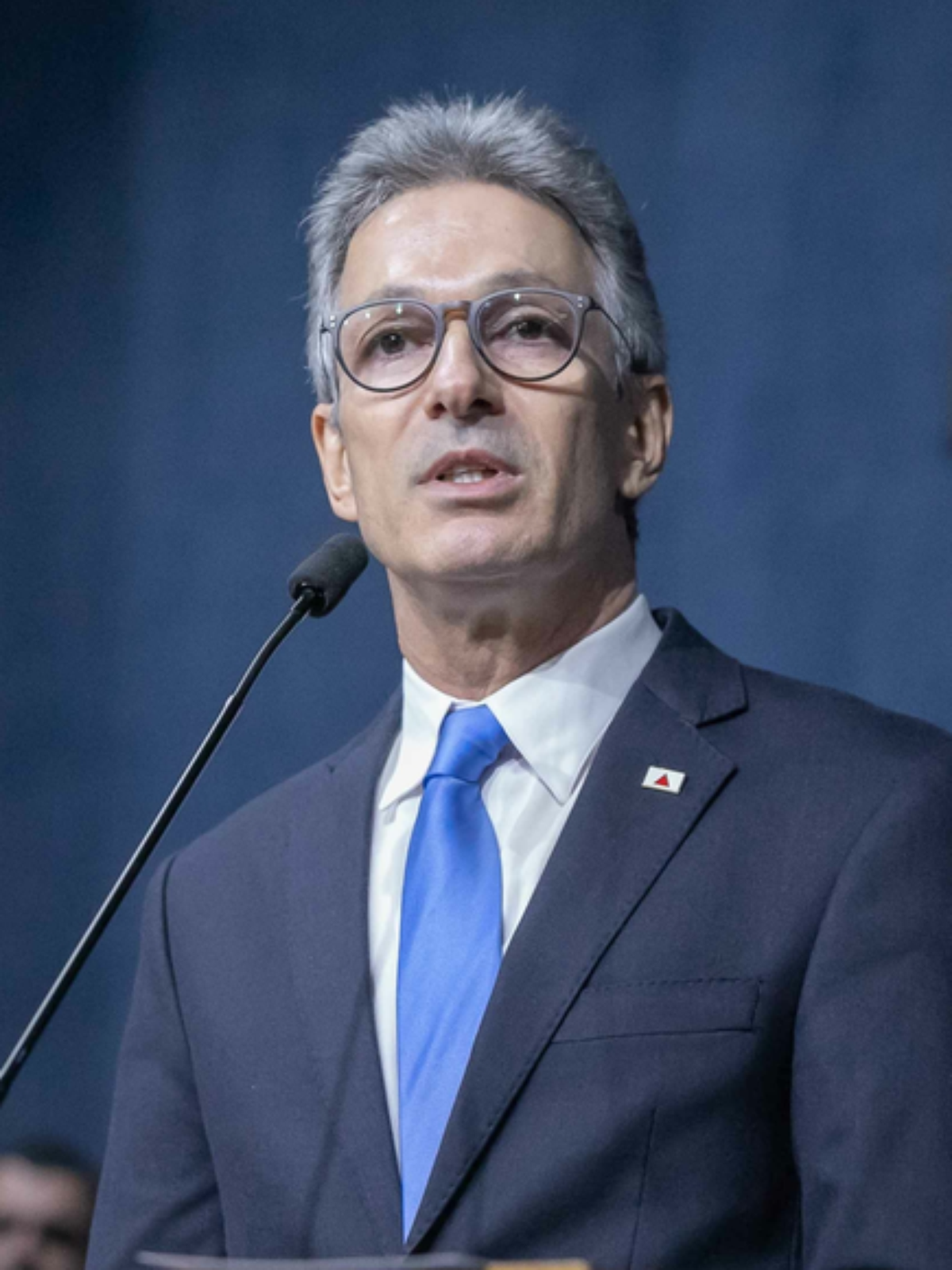 Zema sugere que eleitor do PT se mude para Venezuela ou Cuba