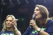 Bia Kicis também esteve presente durante o evento