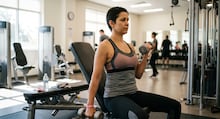 Muito além do aeróbico: por que a musculação é a nova aliada do coração da mulher
