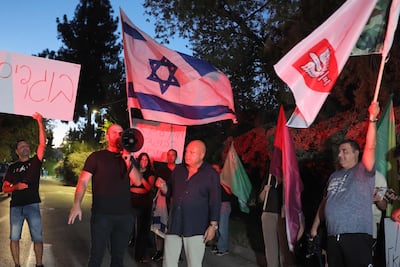 Netanyahu busca lei que revoga a cidadania israelense de quem 'difama' o exército