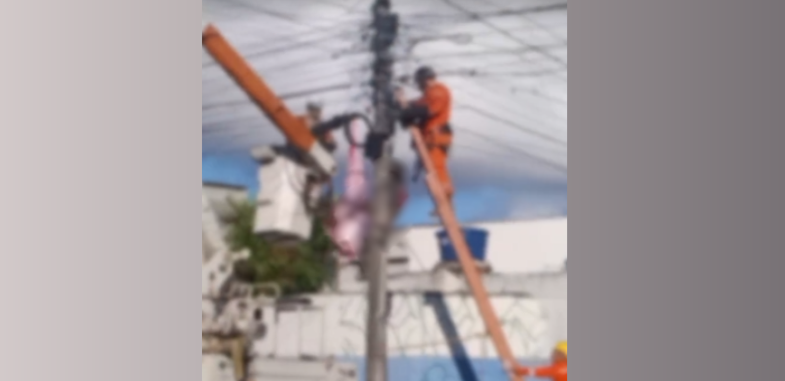 Corpo foi retirado no in&iacute;cio da manh&atilde; desta segunda-feira, 21, pelo Corpo de Bombeiros
