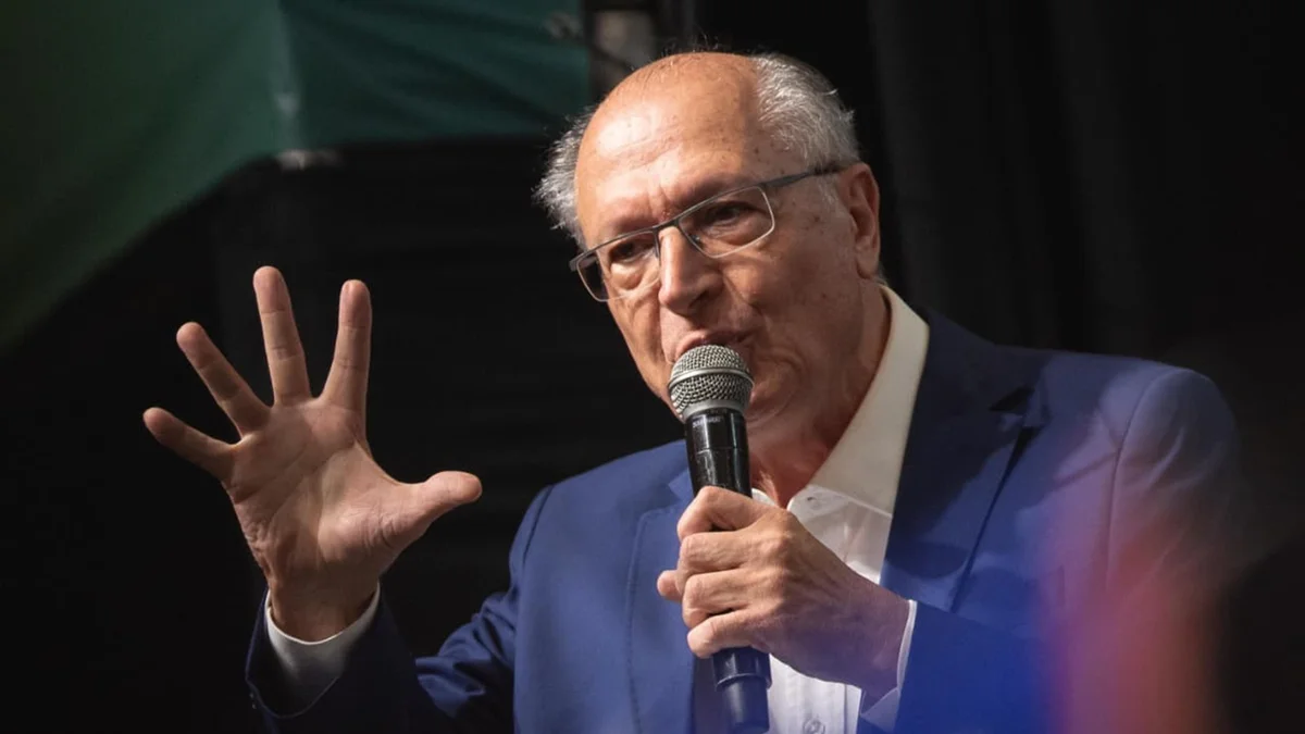Alckmin defende mandato temporário e código de ética para ministros do STF
