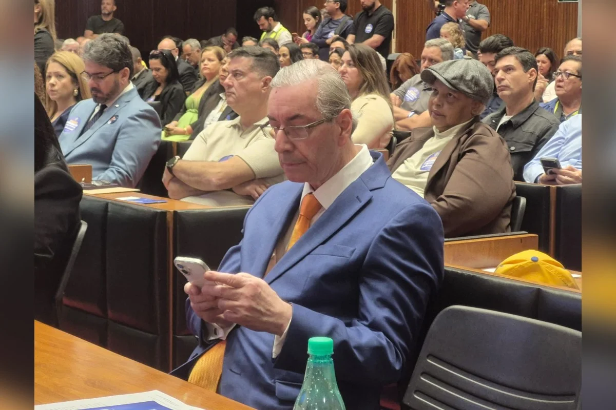 Imagem da matéria: TRE-MG rejeita recurso de Eduardo Cunha e mantém inelegibilidade até 2027