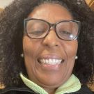 Quando votar deixa de parecer suficiente A crise de confiança nas democracias e o possível sinal de alerta de São Tomé e Príncipe