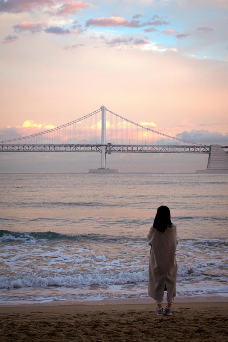Imagem da matéria: A Coreia ainda é um camarão entre baleias?