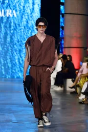 Mikaela Gomes, veterana do Metrópoles Catwalk, brilha no 3º dia de desfiles