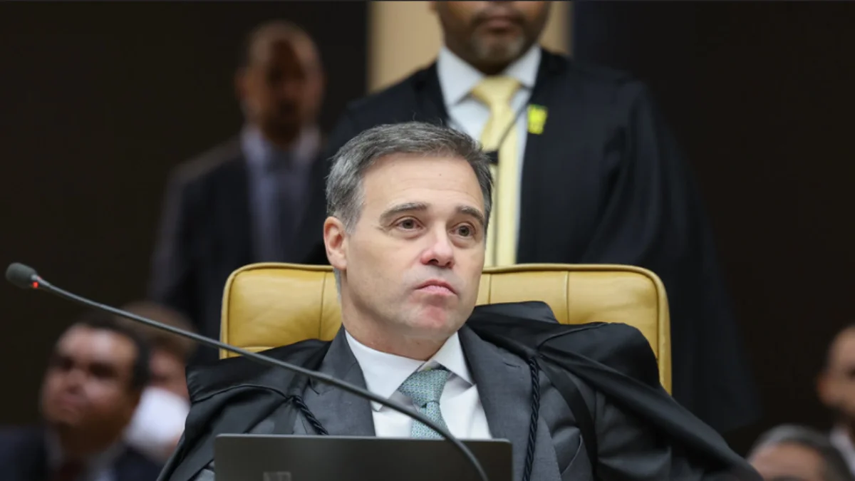 Mendonça reage a críticas de Gilmar: "Tentativa de constranger"