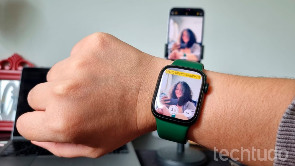 Não há indicação de que o Apple Watch será obrigatório para que a função funcione — Foto: Katarina Bandeira/TechTudo