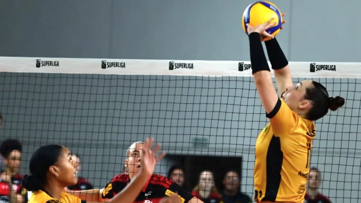 Superliga de Vôlei: Flamengo domina e vence o Brasília por 3 sets 0