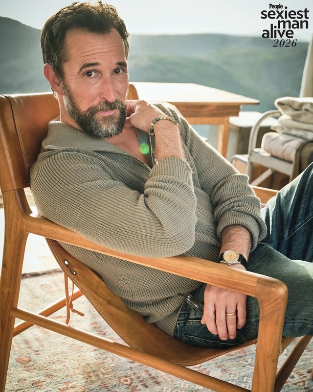 Noah Wyle, de 'The Pitt', é eleito o homem mais sexy do mundo em 2026; saiba tudo