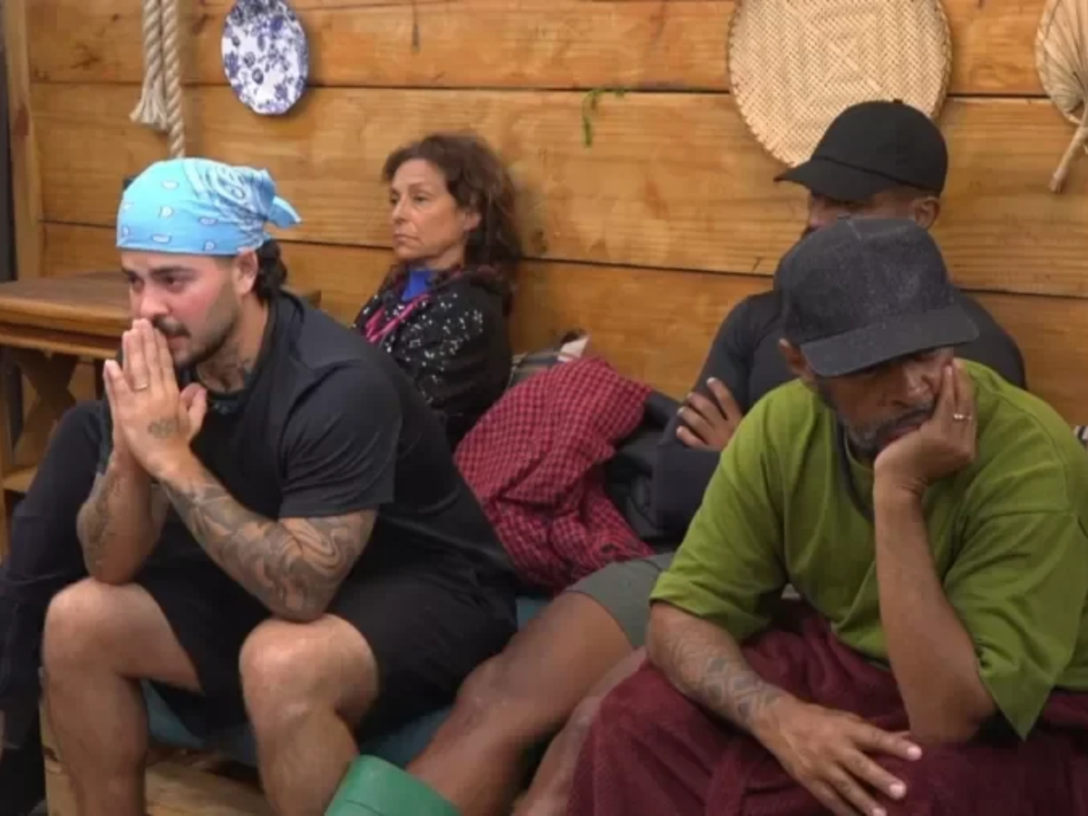 'A Fazenda 18': Jottapê anuncia desistência após eliminação de Igor e surpreende aliados