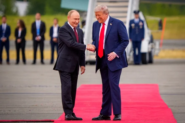 EUA emite alerta para que americanos deixem a Rússia após suspeita de peste