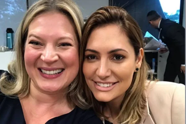 "Santinha do pau oco": TJ nega recurso de Michelle em ação contra Joice