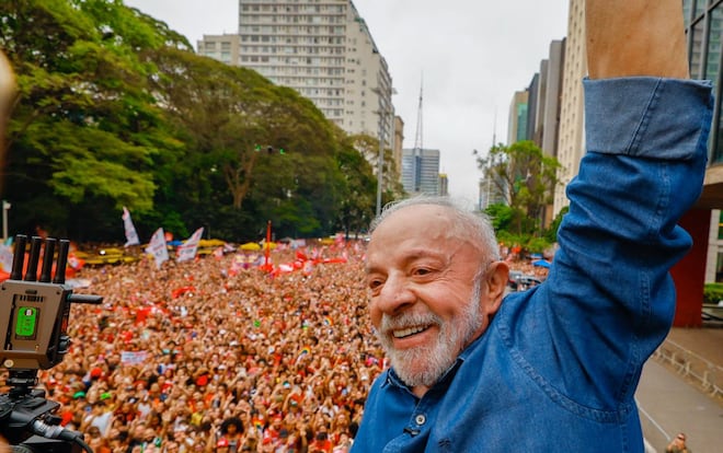 Lula aposta no Sudeste na reta final para tentar virada sobre Flávio