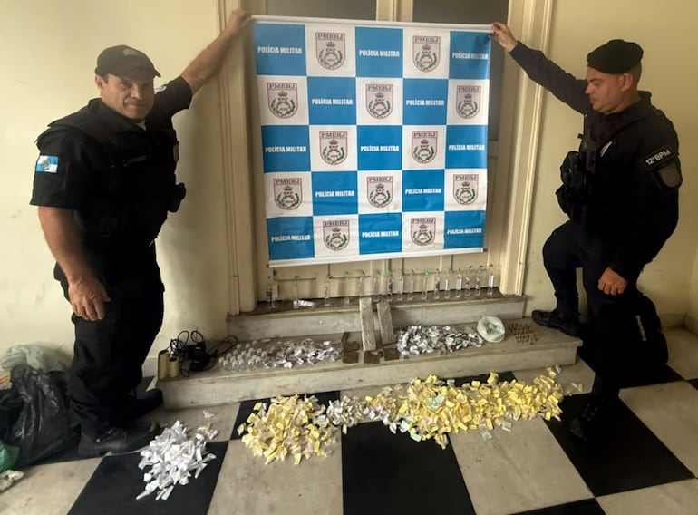 PM prende suspeito e apreende drogas em ação contra cobrança de taxas de comerciantes em Niterói