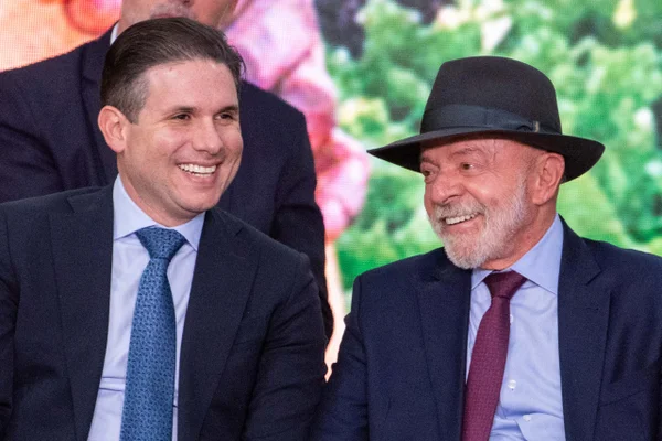 PT aguarda 2º turno antes de declarar apoio à reeleição de Motta - destaque galeria