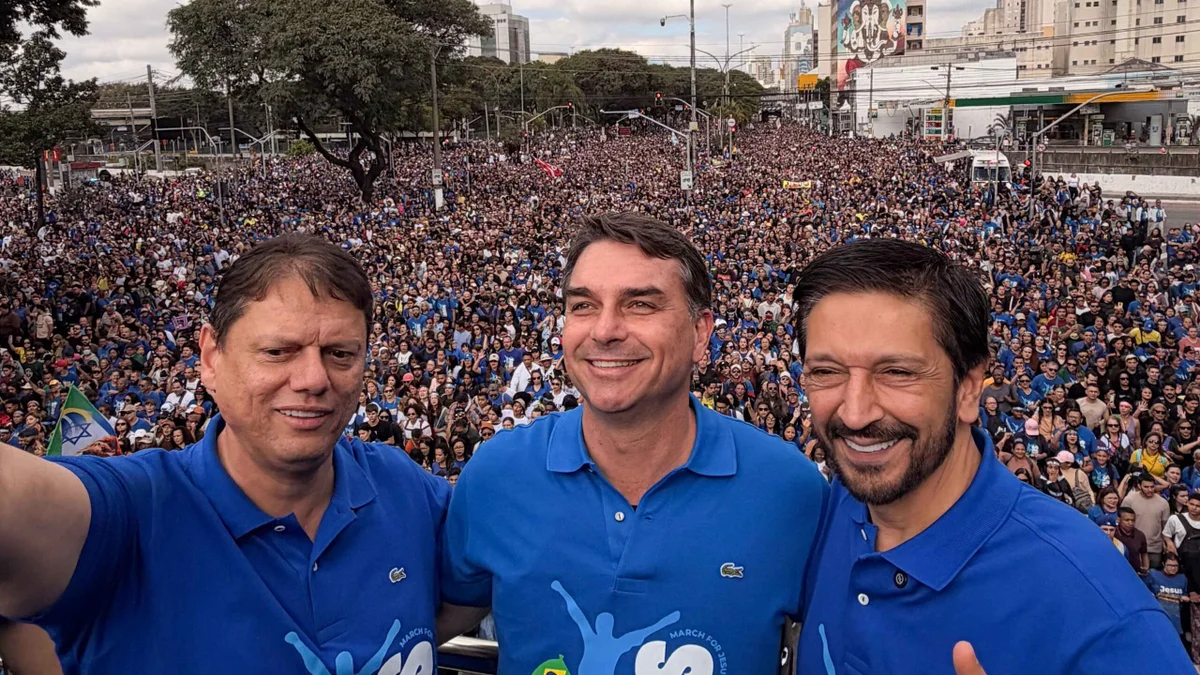 MDB oficializará apoio majoritário a Flávio Bolsonaro nesta terça-feira