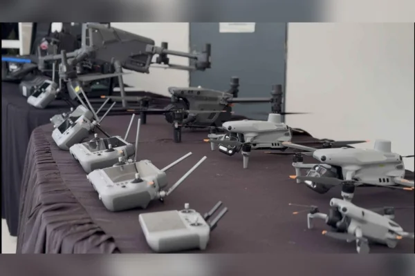 Drones com câmeras térmicas, radares e sensores chegam a presídios do país