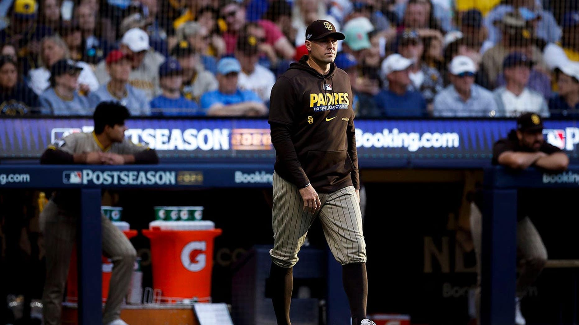 Os San Diego Padres perdem a vantagem no final enquanto o estrela fechador Mason Miller desmorona em um walk-off brutal contra os Brewers