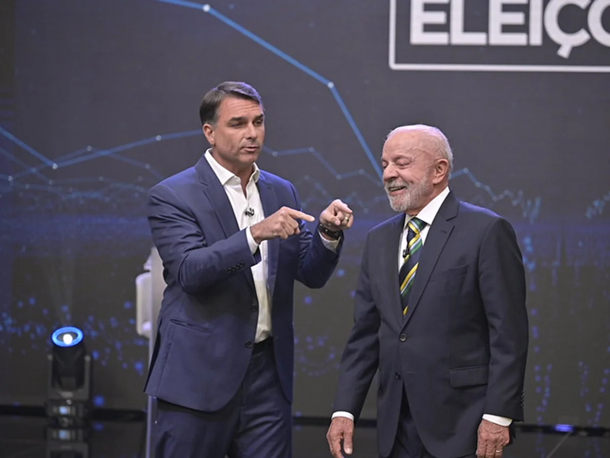 Datafolha: rejeição a Flávio é de 46% e a de Lula registra 45%