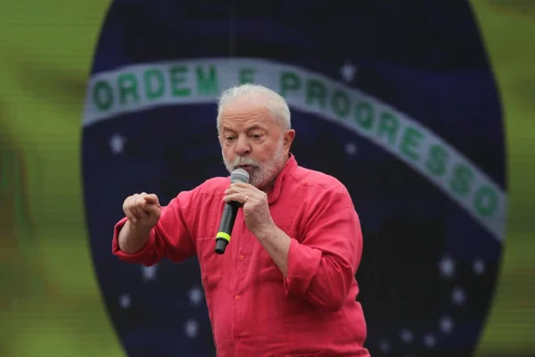 De metalúrgico a presidente pela 4ª vez, relembre a trajetória de Lula - destaque galeria
