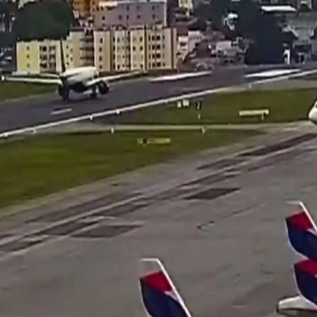 Azul investiga decolagem perigosa de avião no Aeroporto de Congonhas