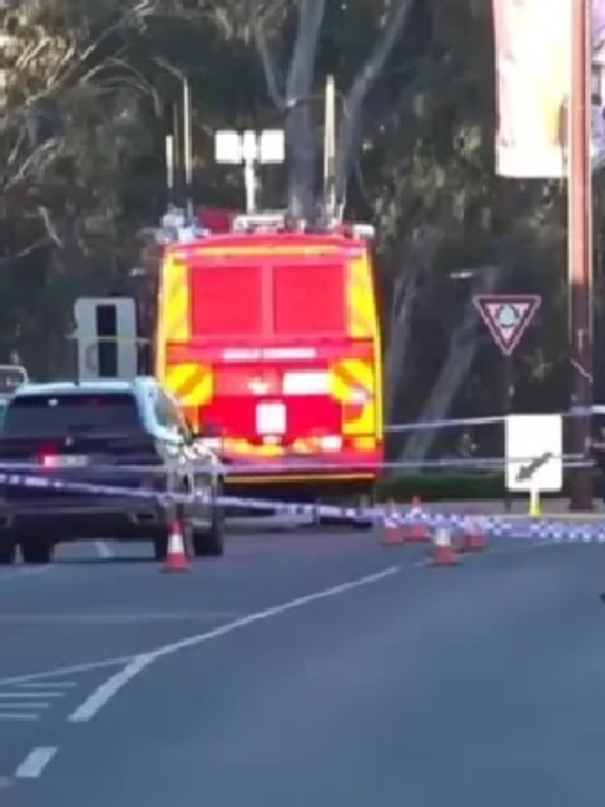 Deputada australiana perde perna após ser atropelada em frente a gabinete eleitoral