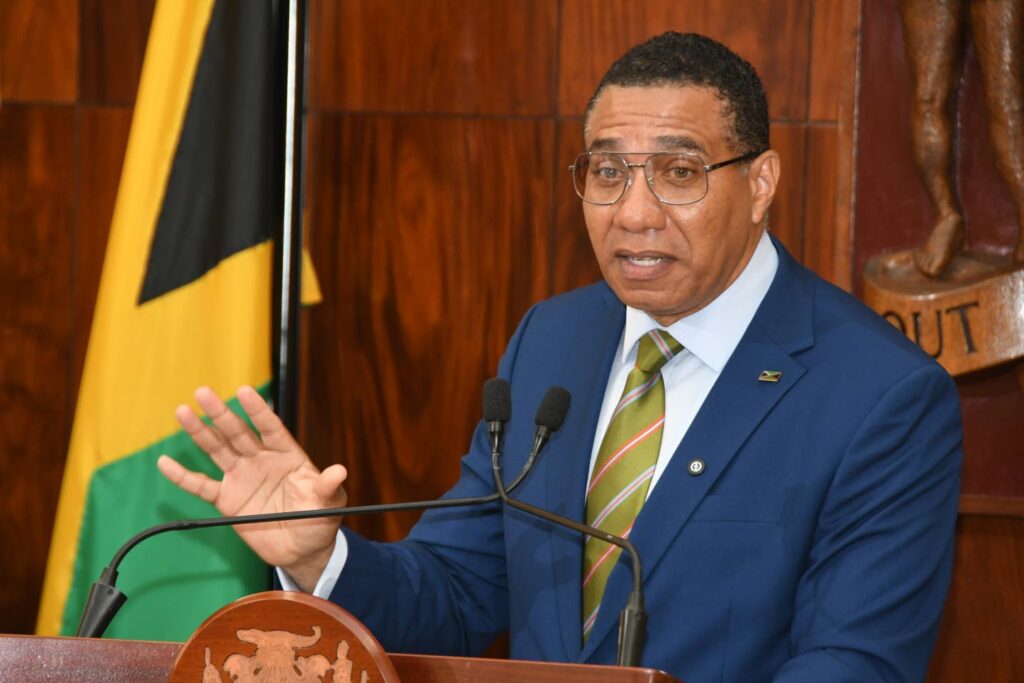 Holness se move para refinar e fortalecer a Lei de Armas após reunião com advogados