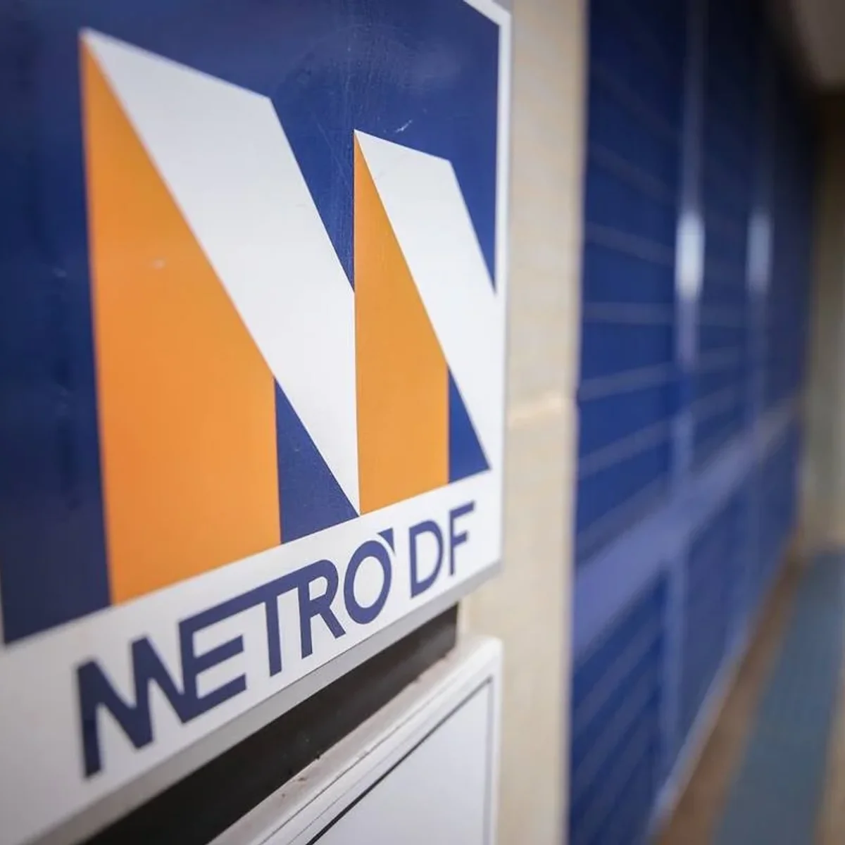 Esquerda x direita: manifestações no mesmo horário acendem alerta no metrô