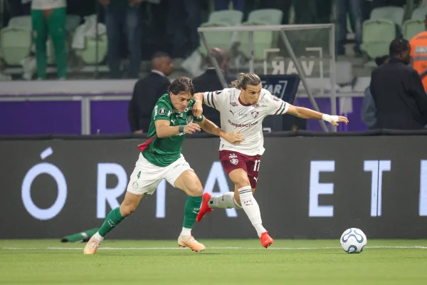 Abel Ferreira parabeniza jogadores do Palmeiras após classificação - destaque galeria