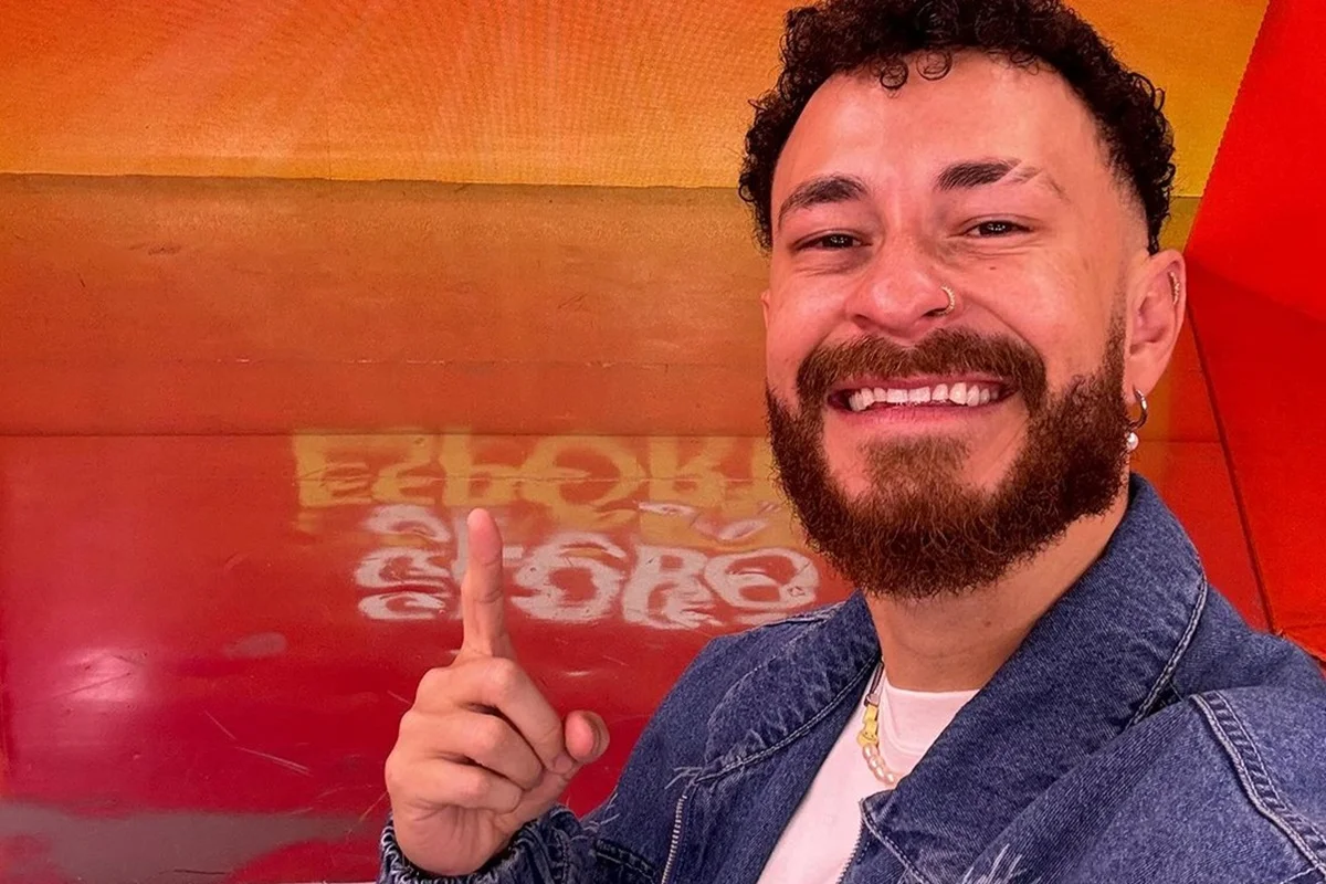 Fred Bruno detalha confusão e disparo que atingiu seu pé: "Impacto grande"