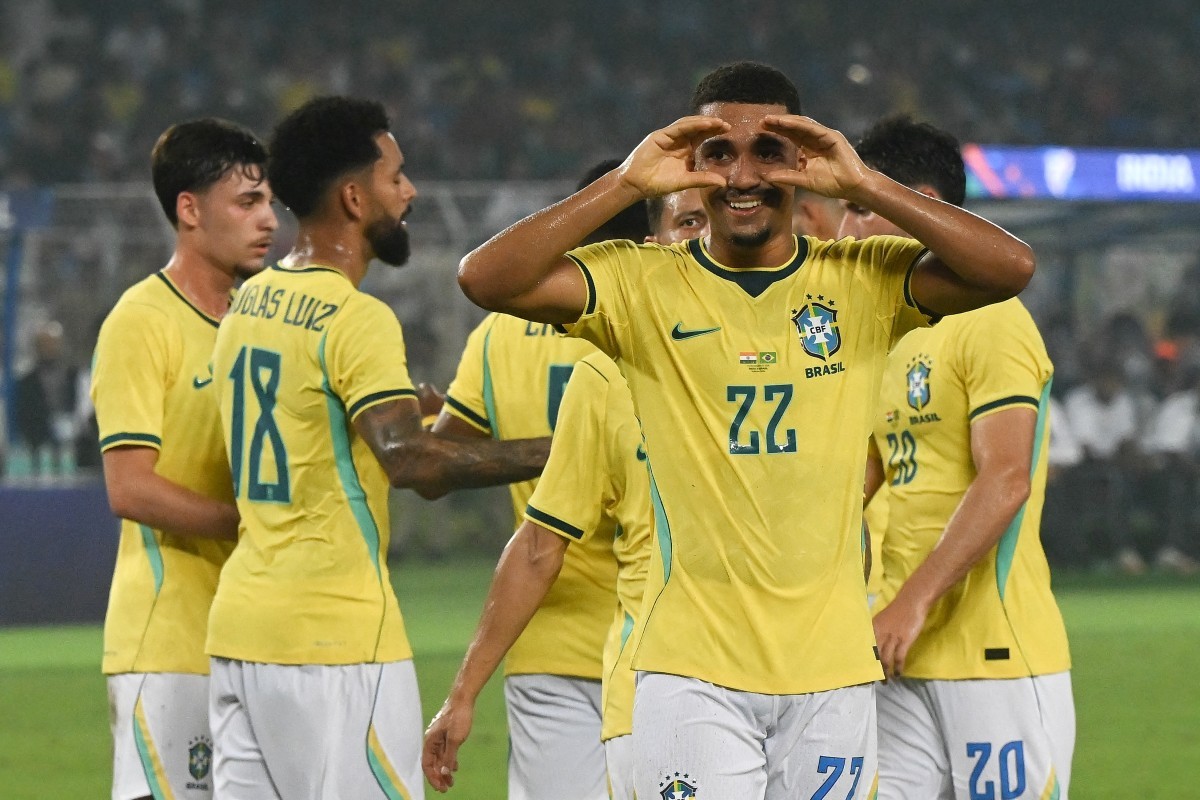Convocados da Seleção na Data Fifa chegam ao Brasil na tarde de segunda e estão à disposição para rodada do Brasileirão